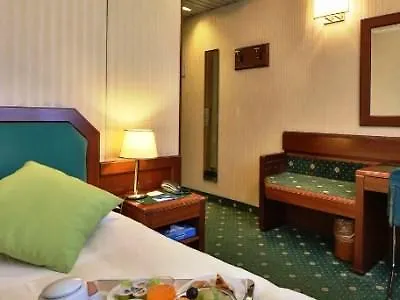 Hotel Astoria Sure Hotel Collection By Best Western Milan 3*,